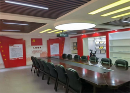 小艾电竞大地展览公司设计施工的甘肃第一建设集团党建展厅、、多职能会议室、、接待室、、写字楼公共空间